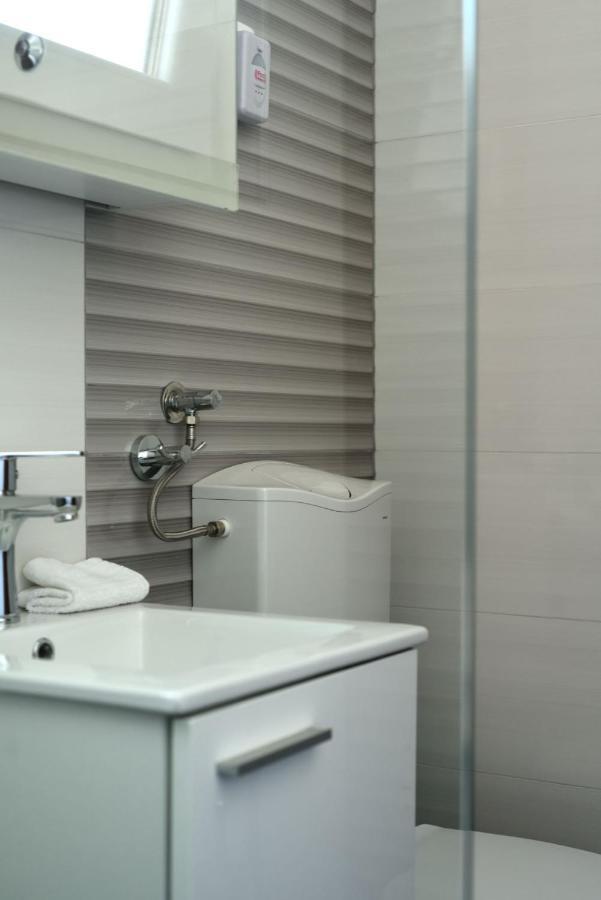 Apartment Crikvenica Car Ngoại thất bức ảnh